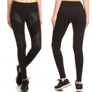 NWOT Moto Leggings